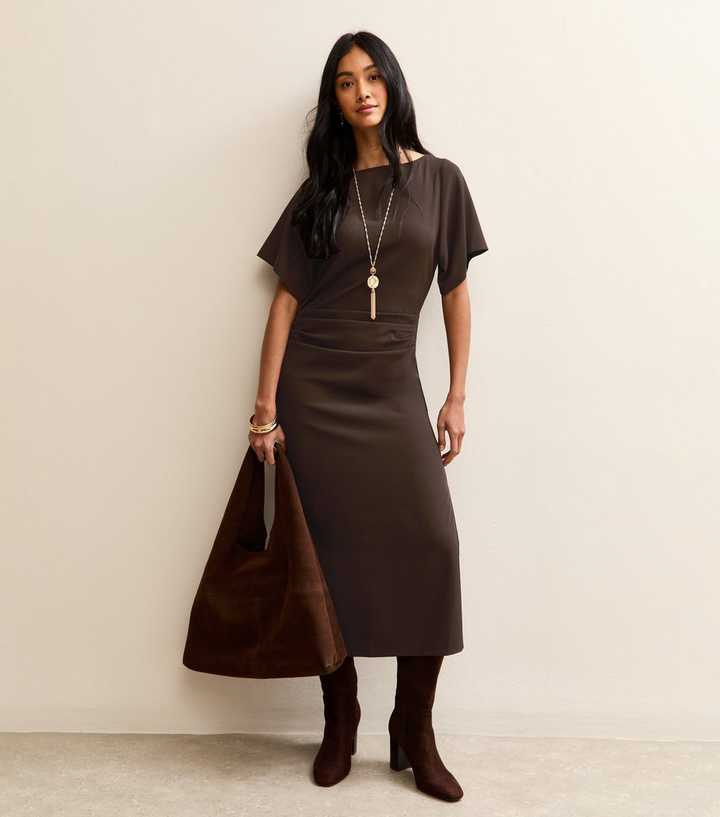 Dark Brown Ruched Waist Short Sleeve Midi Dress
