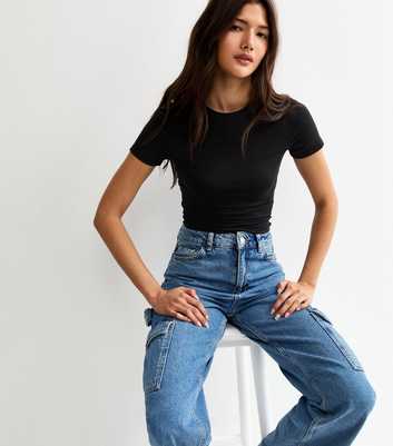 Black Crew Neck Cropped T-Shirt