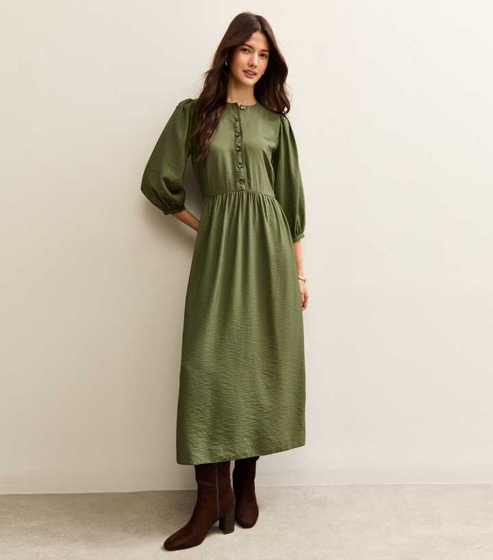 Light Khaki Buttoned Cropped Sleeve Midi Dress