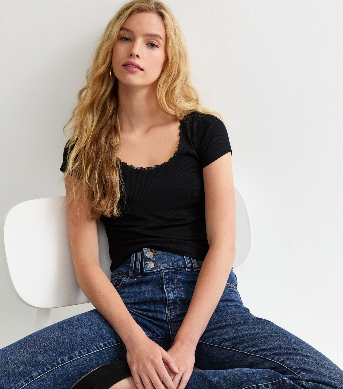 Women's Black Lace Trim Scoop Neck T-Shirt New Look