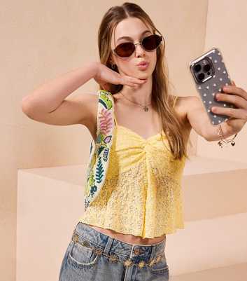 Girls Light Yellow Twisted Front Lace Cami Top
