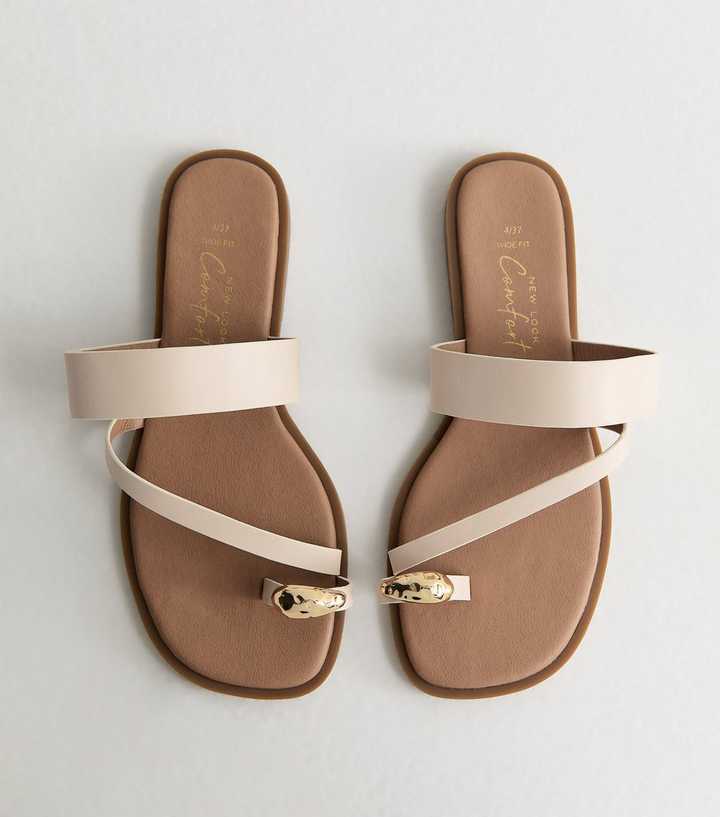 Wide Fit Off White Faux Leather Metal Toe Ring Mules
