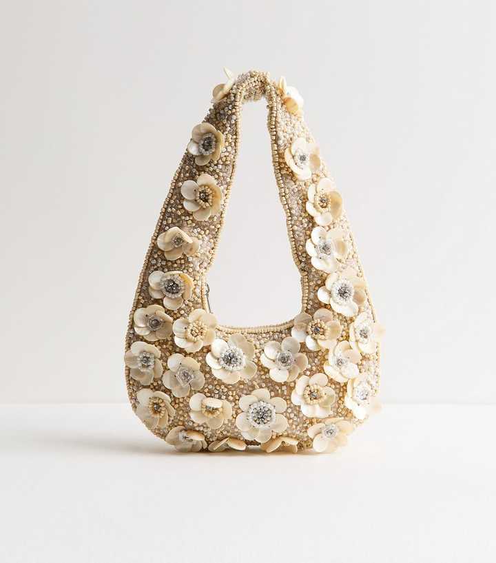 Cream Flower Shell Beaded Grab Bag