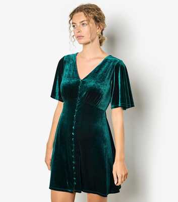 Apricot Dark Green Velvet Angel Sleeve Dress