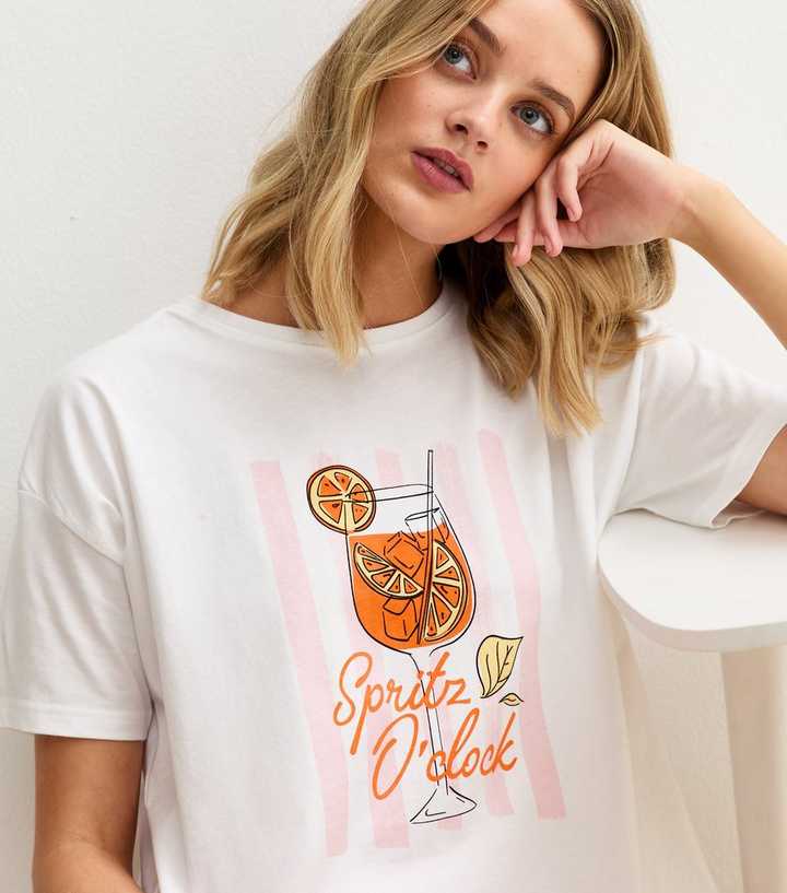 White Spritz O' Clock Print T-Shirt and Shorts Pyjama Set