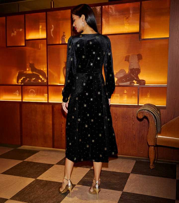 black velvet dress with gold stars Yumi Foil Midi black sequin dress
