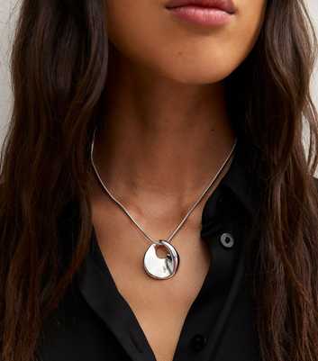Silver Tone Sleek Dome Drop Pendant Necklace