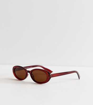 Burgundy Oval Tinted Sunglasses