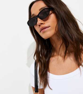 Black Oval Shape Sunglasses