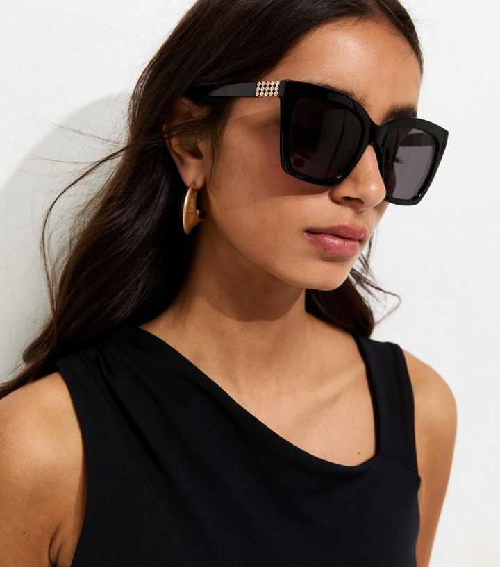 Black Diamante Embellished D-Frame Sunglasses