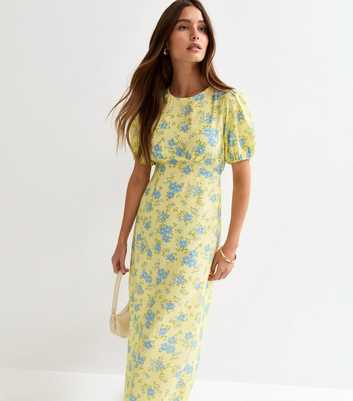 Light Yellow Floral Pattern Crew Neck Midi Dress