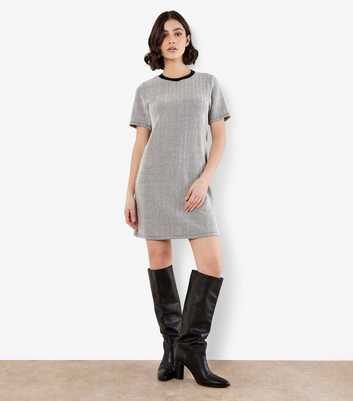 Apricot Black Chevron Mini T-Shirt Dress
