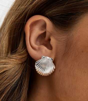 Silver Tone Seashell Stud Earrings