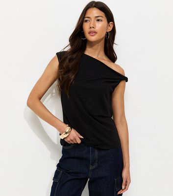 トップス meer. OFF SHOULDER SHIRRING TOP /BLK Black Textured Twist Shoulder Top | New Look