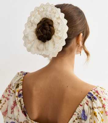 Cream Oversized Broderie Anglaise Frilly Scrunchie