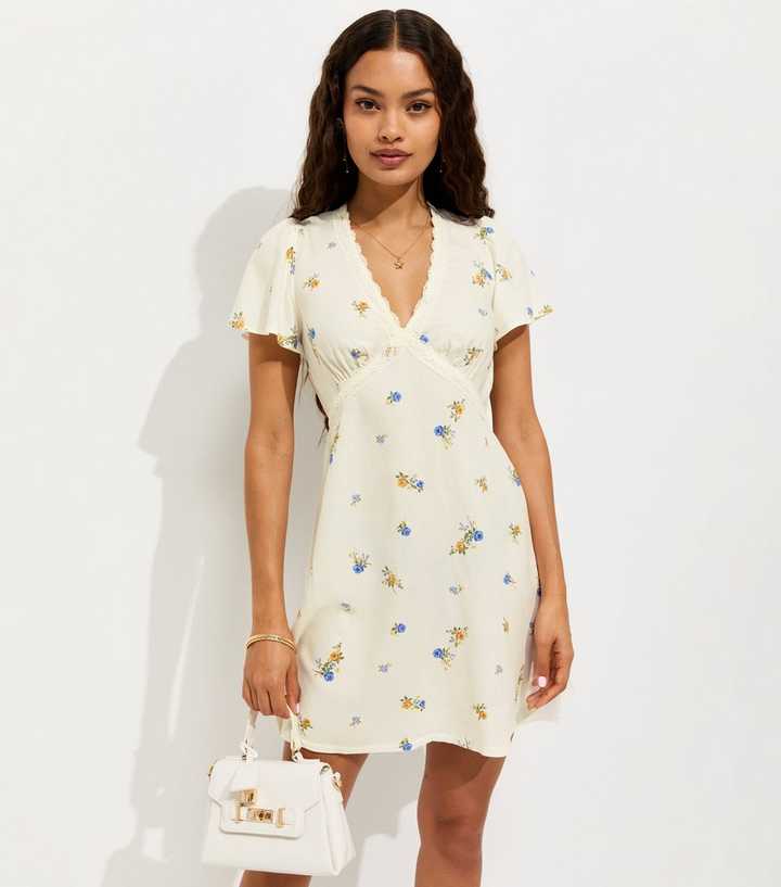 Petite Cream Ditsy Floral Lace Trim Mini Dress