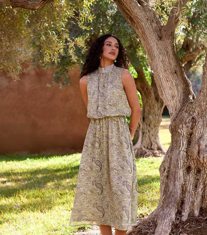 Blue Vanilla Khaki Paisley Print High Neck Midi Dress