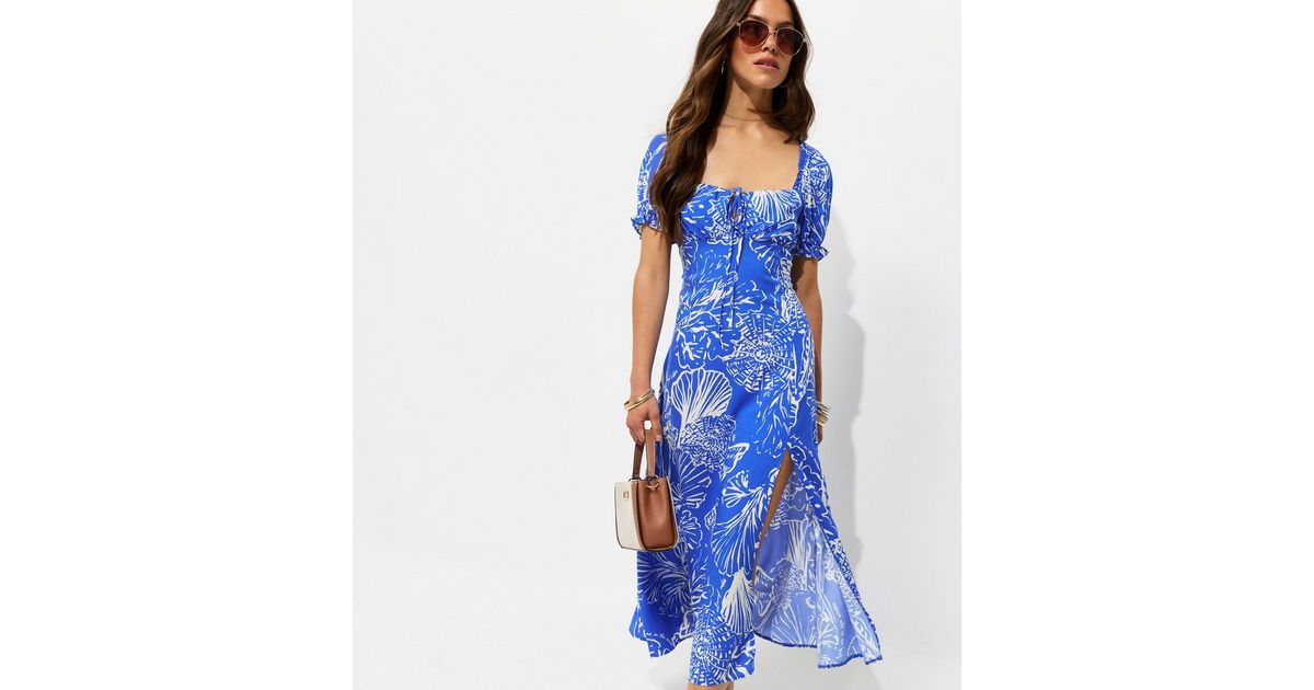 Petite Blue Coral Print Sweetheart Neck Midi Dress | New Look Petite Blue Coral Print Sweetheart Neck Midi Dress | New Look