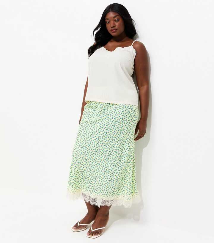 Curves Cream Ditsy Floral Bias Cut Midi Skirt