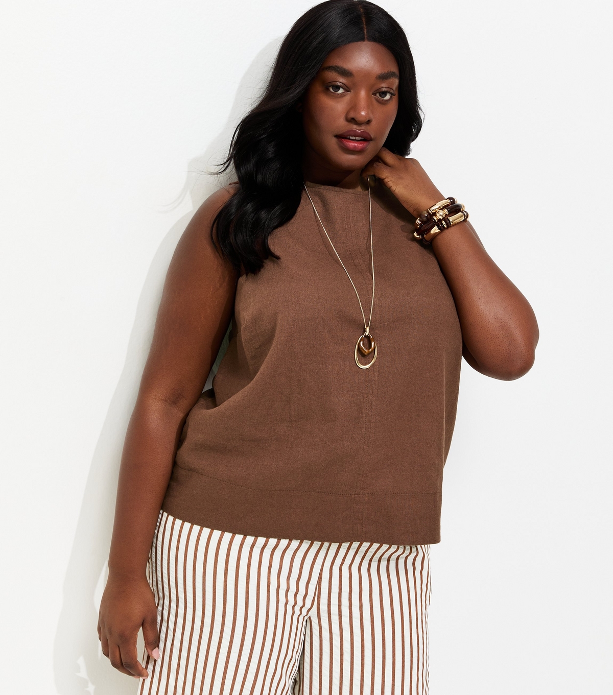 Women's Plus Size Dark Brown Linen Rich Sleeveless Top Curves New Look