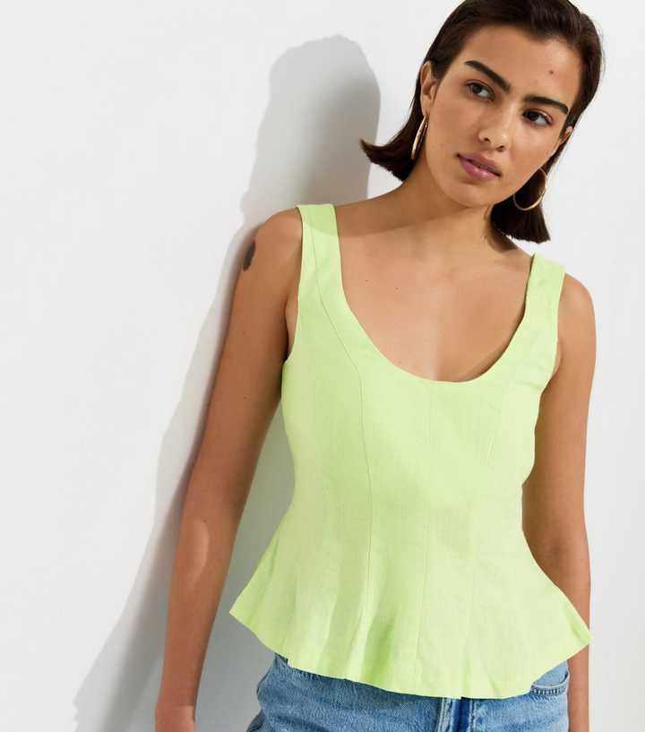 Light Green Linen Rich Scoop Neck Sleeveless Top
