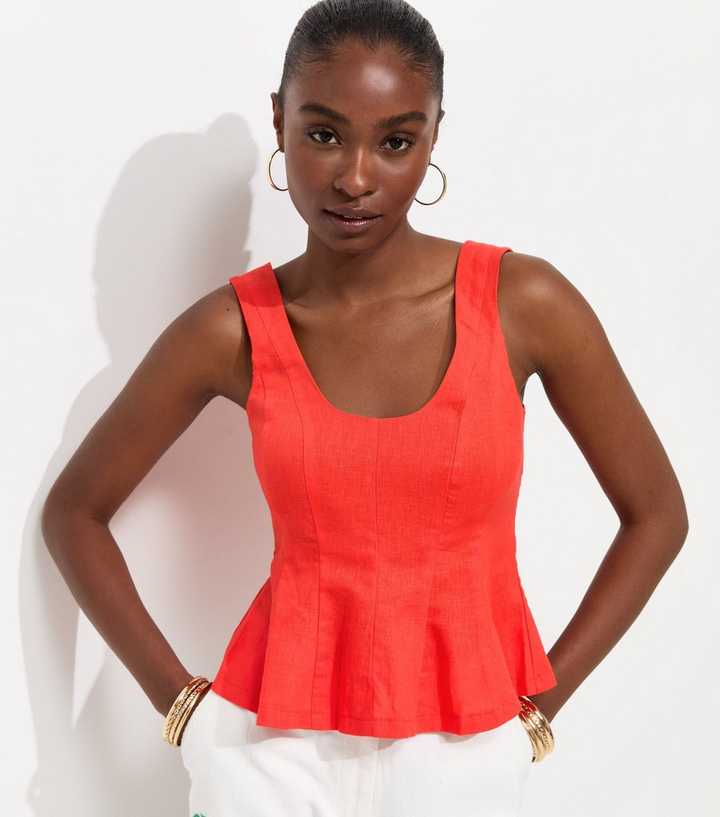 Bright Red Linen Rich Scoop Neck Sleeveless Top