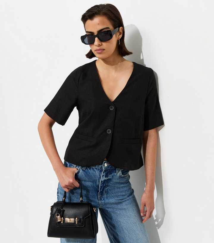 Black Linen-Rich Button Front Top