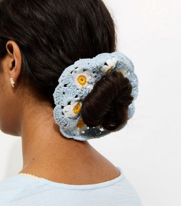 Blue Daisy Crochet Scrunchie
