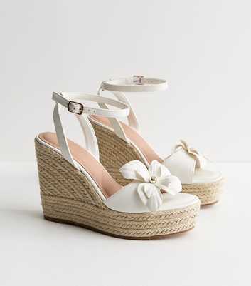 Off White Faux Leather Flower Wedge Sandals