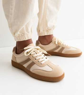 Off White Contrast Panel Gum Sole Trainers