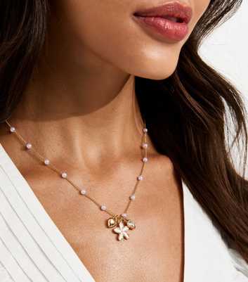 Gold Tone Faux Pearl Flower Chain Necklace
