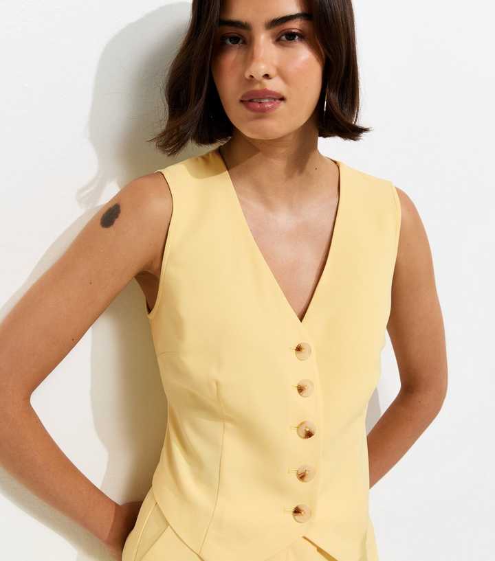 Light Yellow Short Tie Back Waistcoat