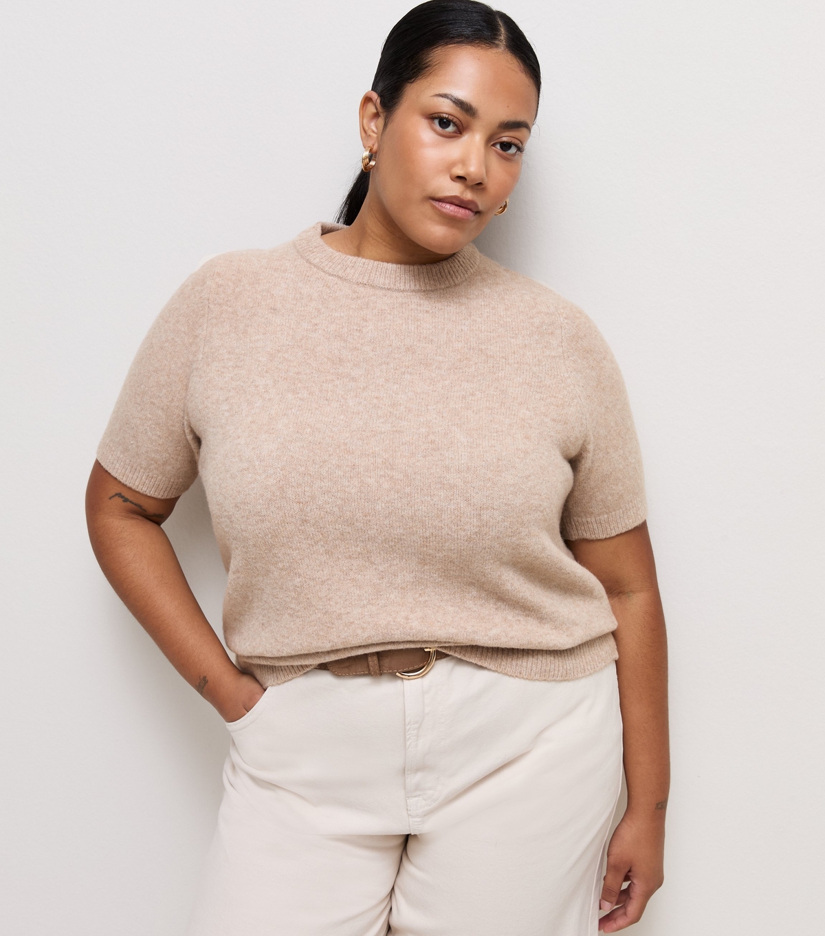 Women's Plus Size Light Mink Brushed Knit Set In Sleeve T-Shirt Curves New Look