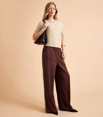 Cream Short Sleeve Midweight Knit T-Shirt