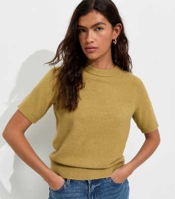 Light Green Short Sleeve Midweight Knit T-Shirt