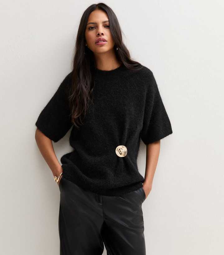 Black Brushed Knit Brooch Short Sleeve Jumper with Wool