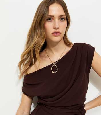 Gold Tone Beaten Oval Pendant Necklace