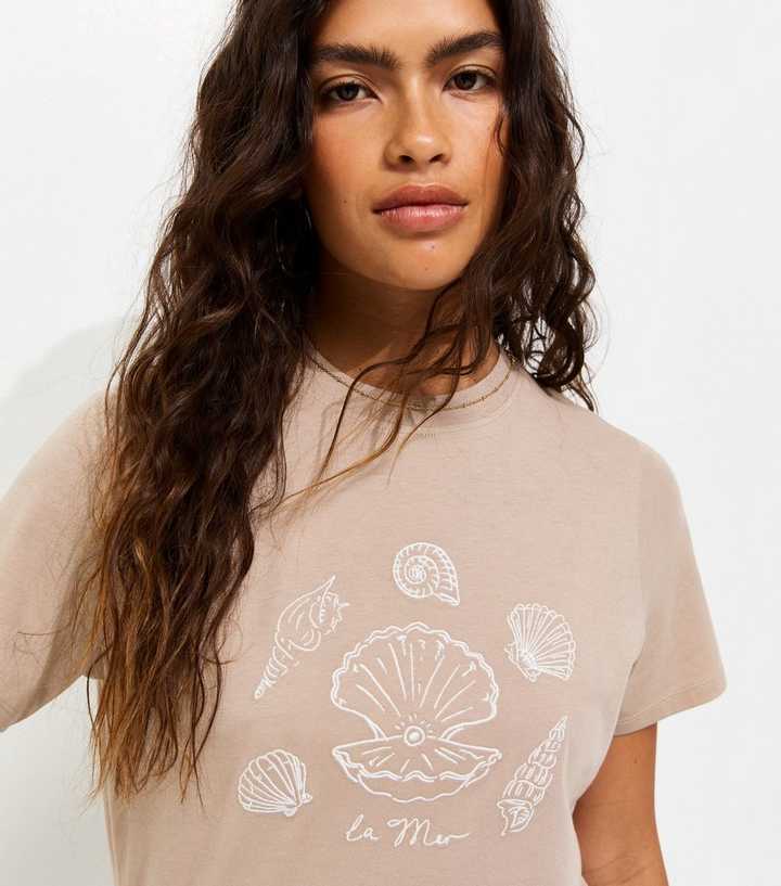 Stone Shells Print Cotton Relaxed Fit T-Shirt