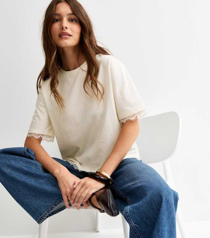 Off White T-Shirt Lace Hem Boxy T-Shirt