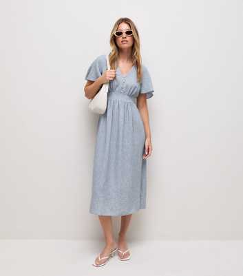 Light Blue Crinkle Texture Frill Sleeve V Neck Midi Dress