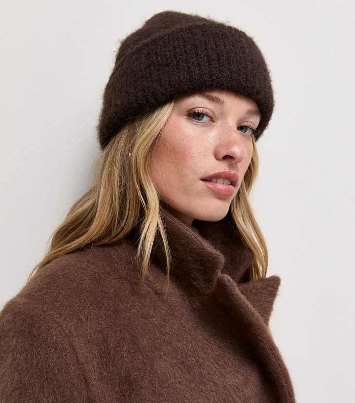 Dark Brown Chunky Ribbed Knit Beanie