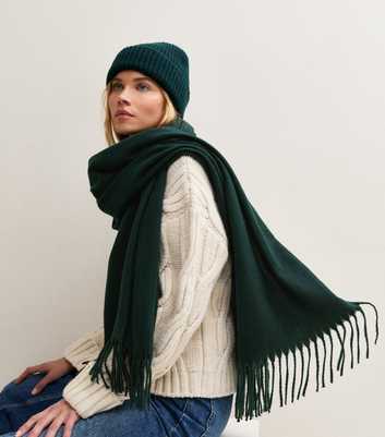Dark Green Classic Fringed Scarf