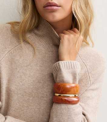 Pack of 3 Brown Chunky Resin and Gold Tone Bangles
