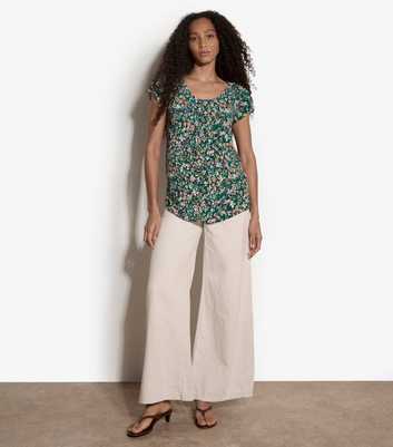  Apricot Green Ditsy Floral Print Top