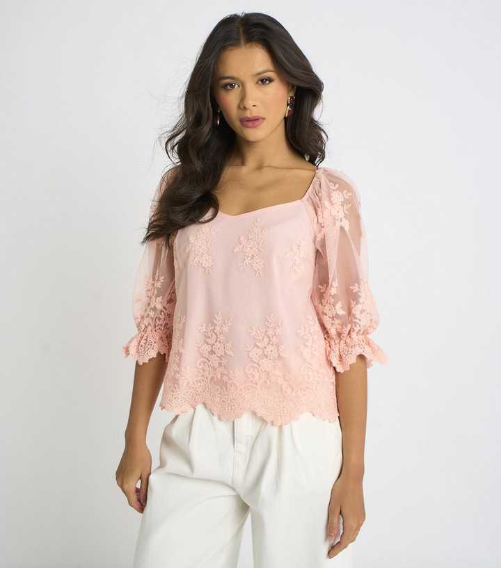 Gini London Light Pink Embroidered Scallop Blouse