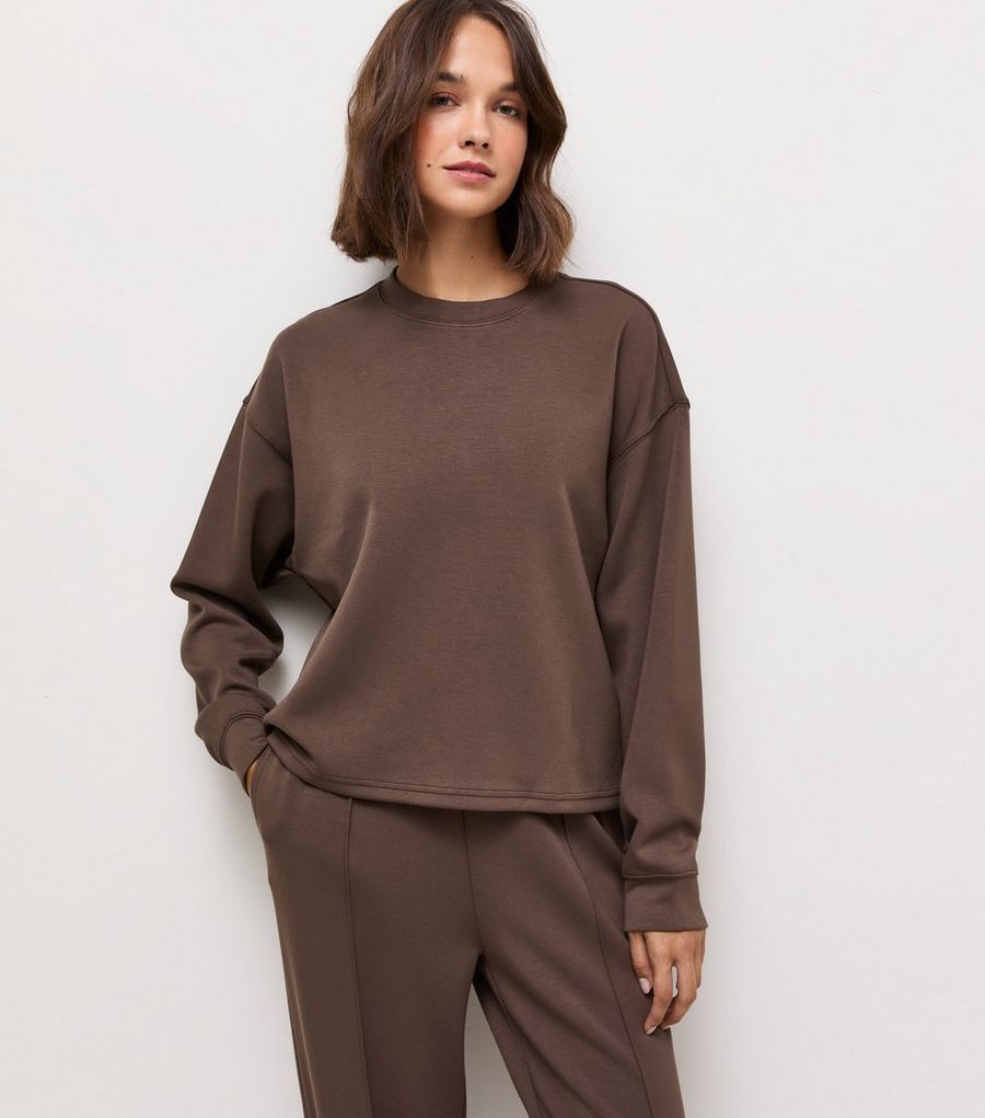 Premium Mid Brown Crew Neck Sweatshirt — photo 1 of 1