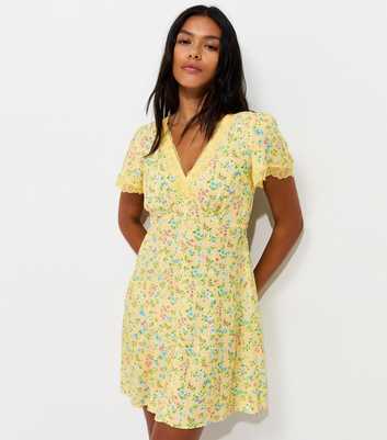 Yellow Floral Print Lace Trim V-Neck Faux Button Mini Dress