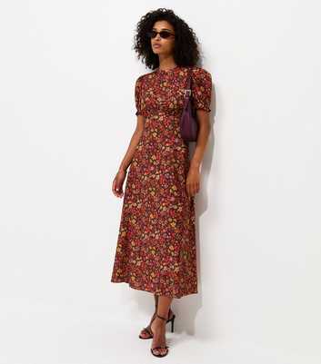Red Crepe Floral Print Short Sleeve Midi Dress