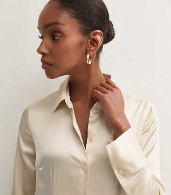 Cream Fitted Waist Satin Shirt