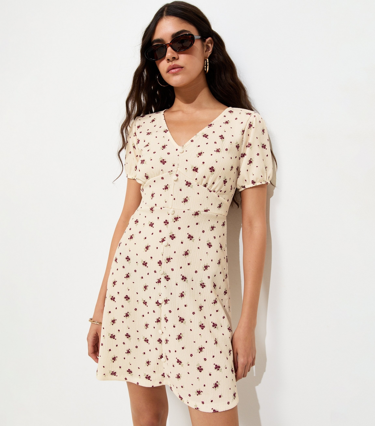Women's White Floral V-Neck Short Sleeve Mini Dress New Look
